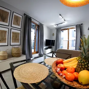 Appartamento Browar Lubicz | Balcony | Elevator | Free Garage, Cracovia